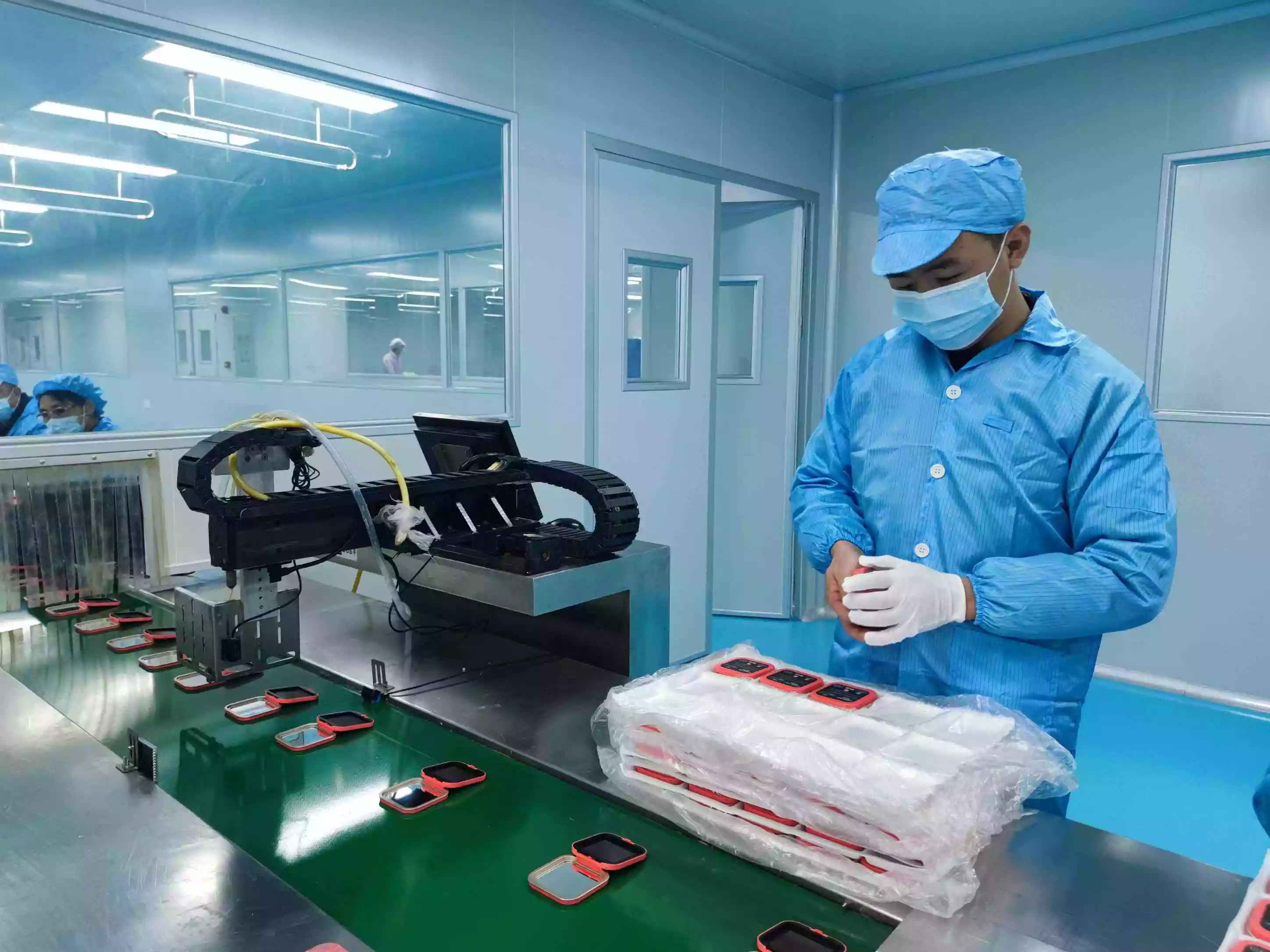 How Cosmetic Manufacture to Ensure Quality in Manufacturing